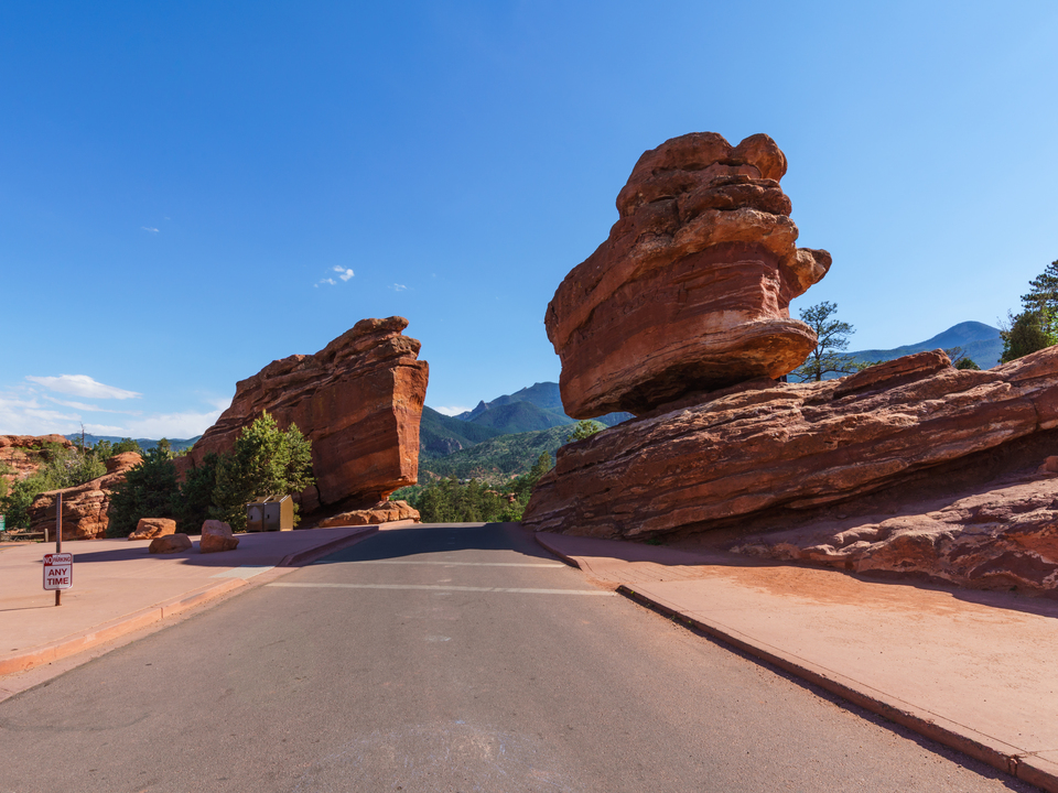 Balanced Rock Along Garden Drive
