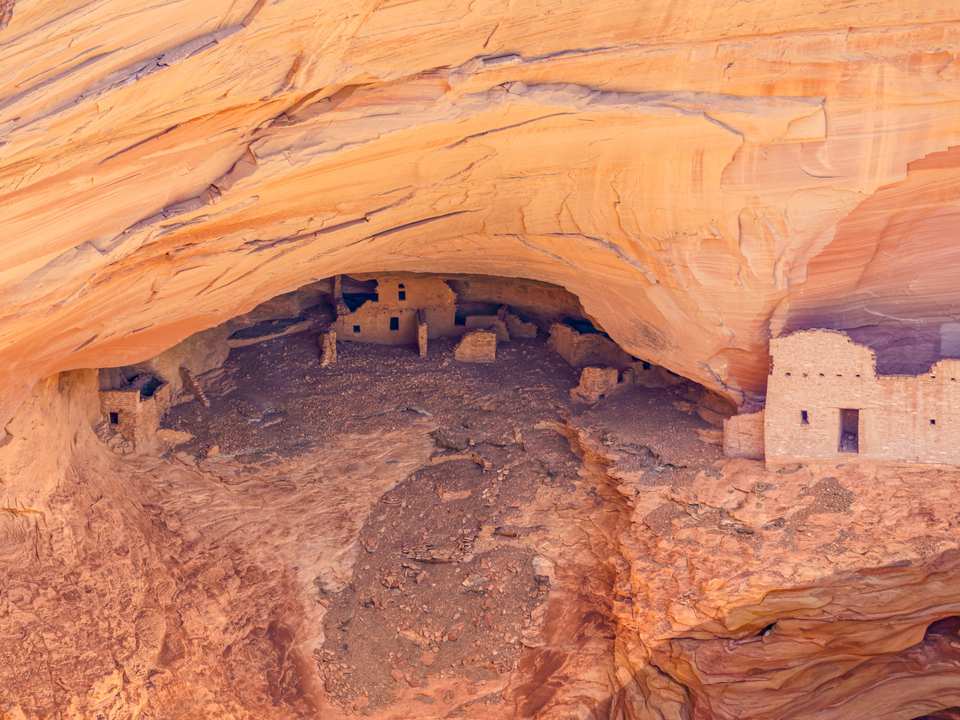 Mummy Caves Ancient Community Arizona