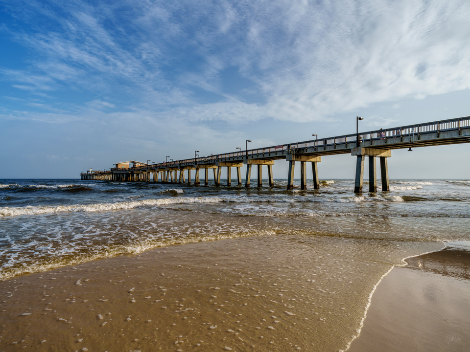 Rolling Waves Gulf State Park Pier