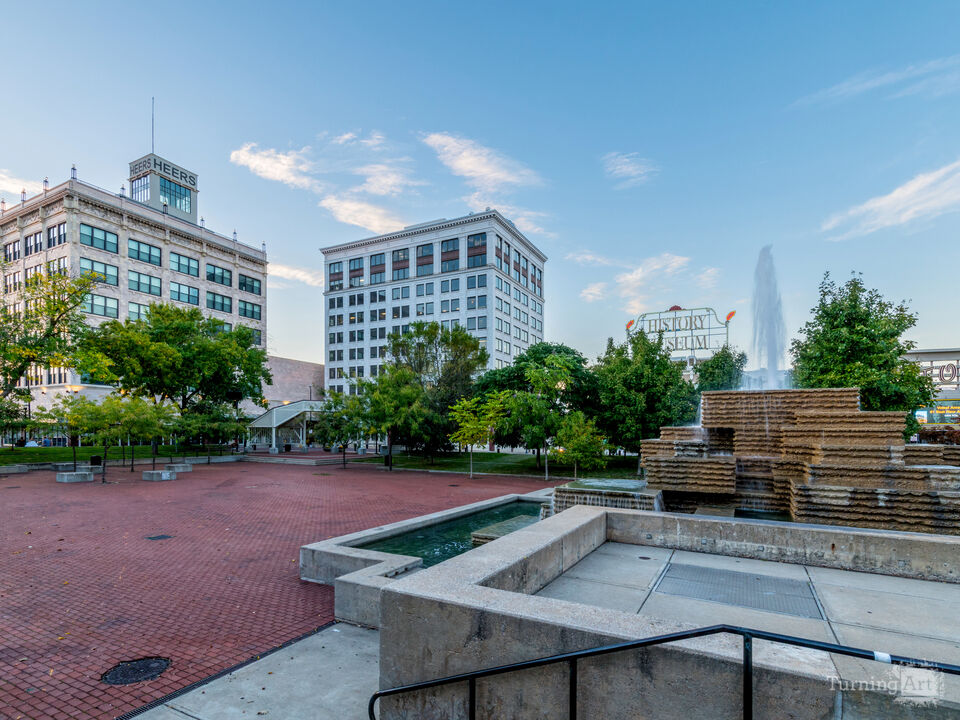 Evening At The Heart of Springfield Missouri