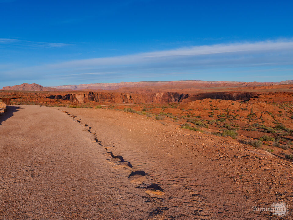 Signs Of Horseshoe Bend Ahead