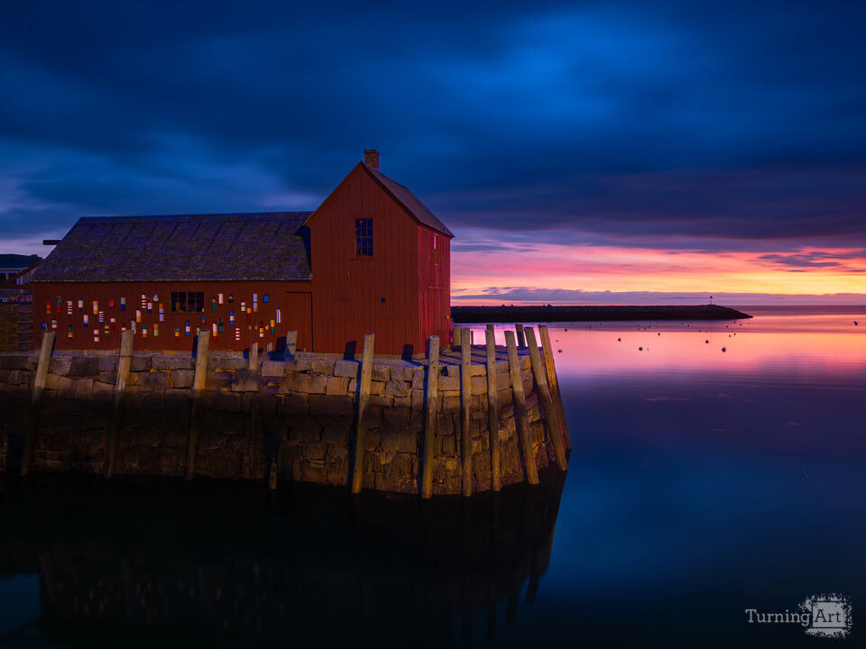 Morning Breaks in Rockport