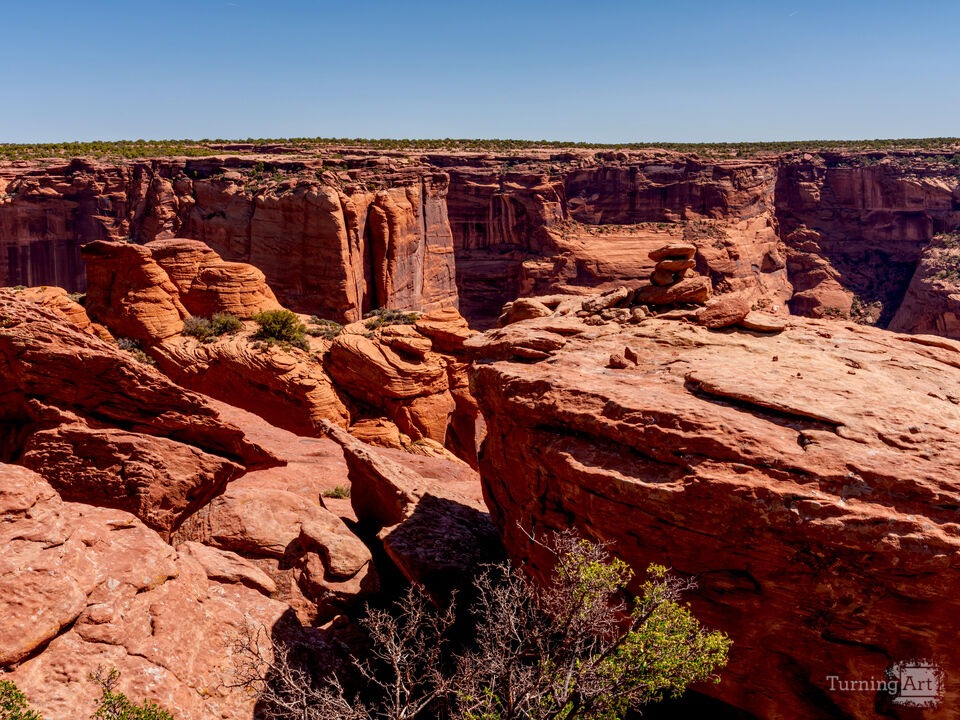 Cairn And Meteors Canyon de Chelly