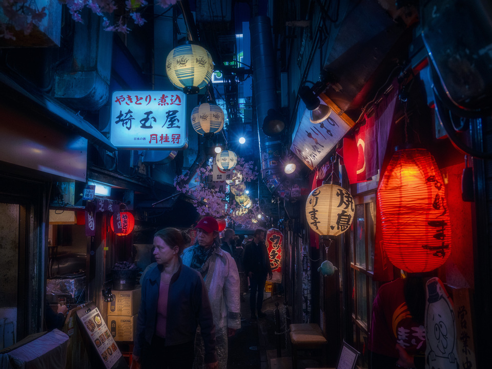 Neon Alley Silence