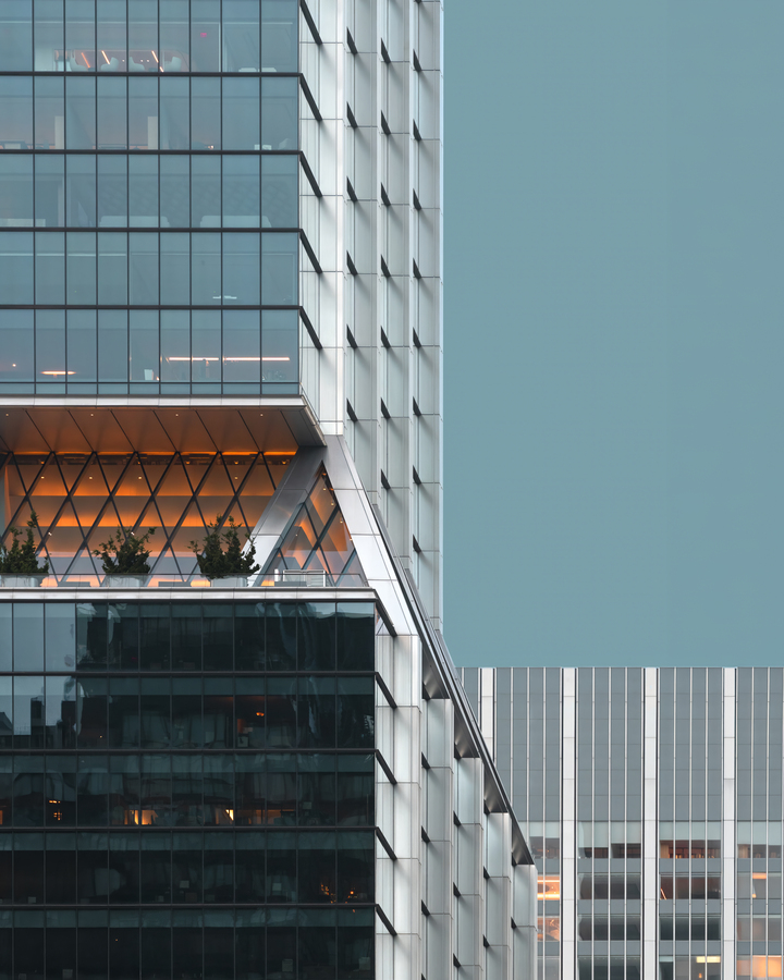 Geometric patterns in architecture at New York
