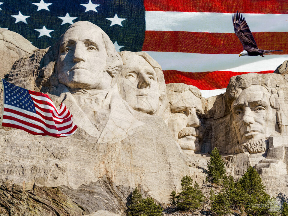 Mount Rushmore America Flag