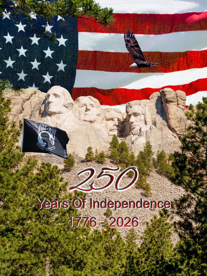 Mount Rushmore Tree Framed America 250 Vertical