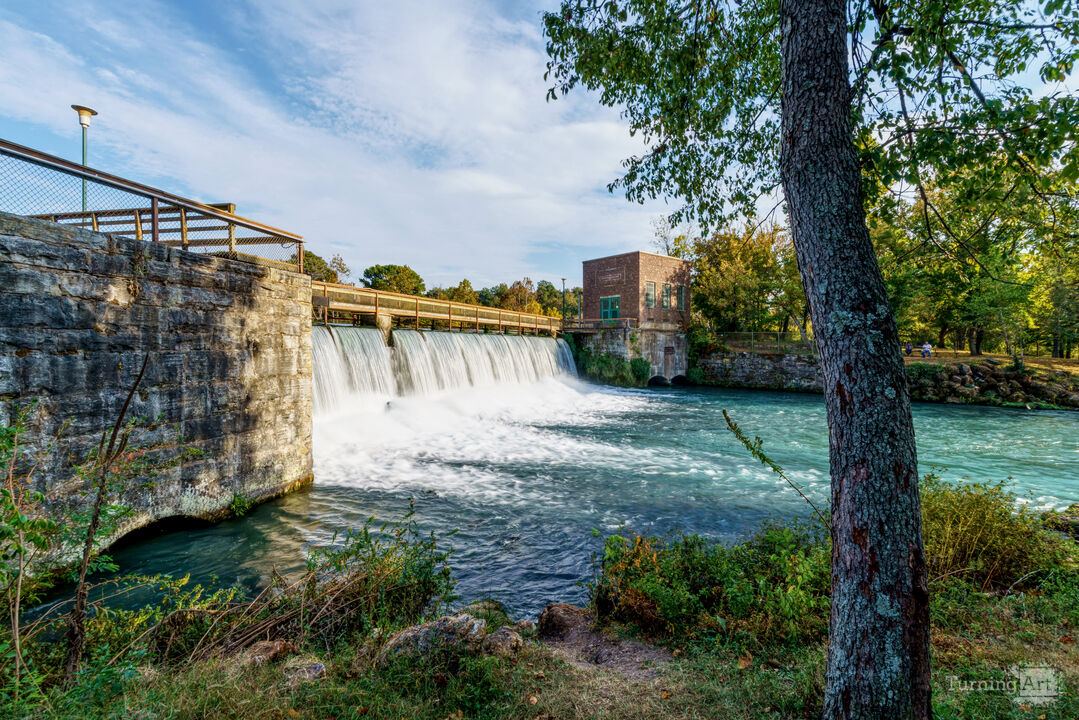 Side View Of Mammoth Spring Dam