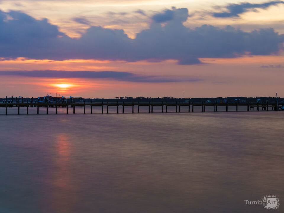 Navarre Cloud And Water Movement Sunset