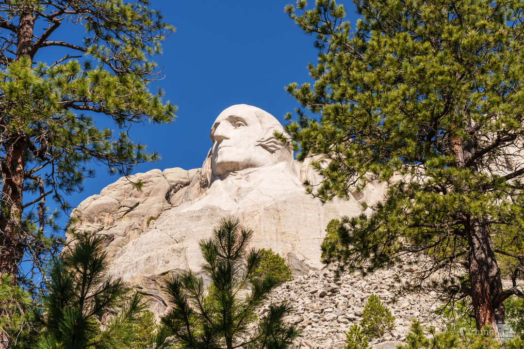 Mt Rushmore Below George Washington