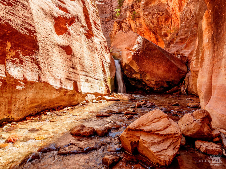 Kanarra Falls Canyon Waterfall