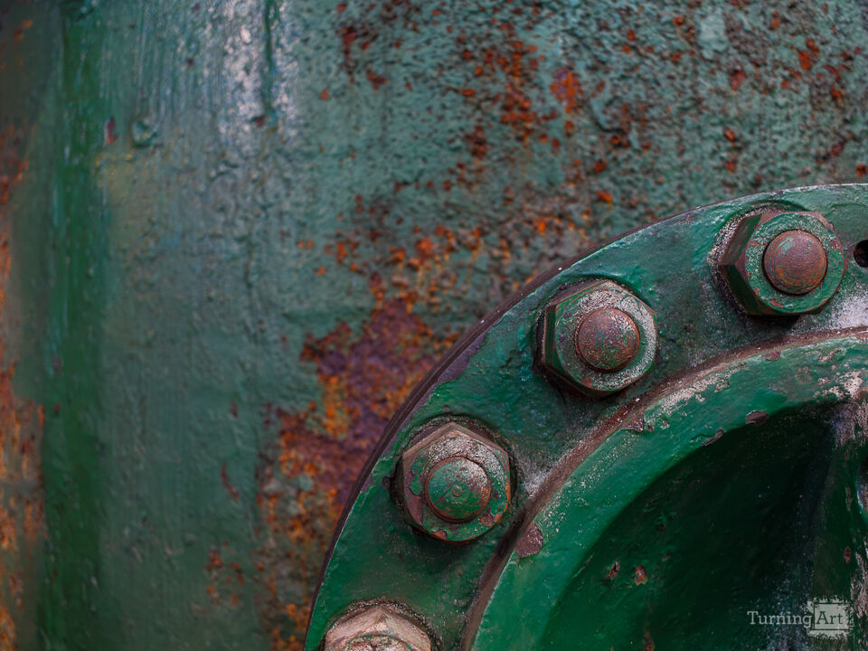 Oxidized Green Flange