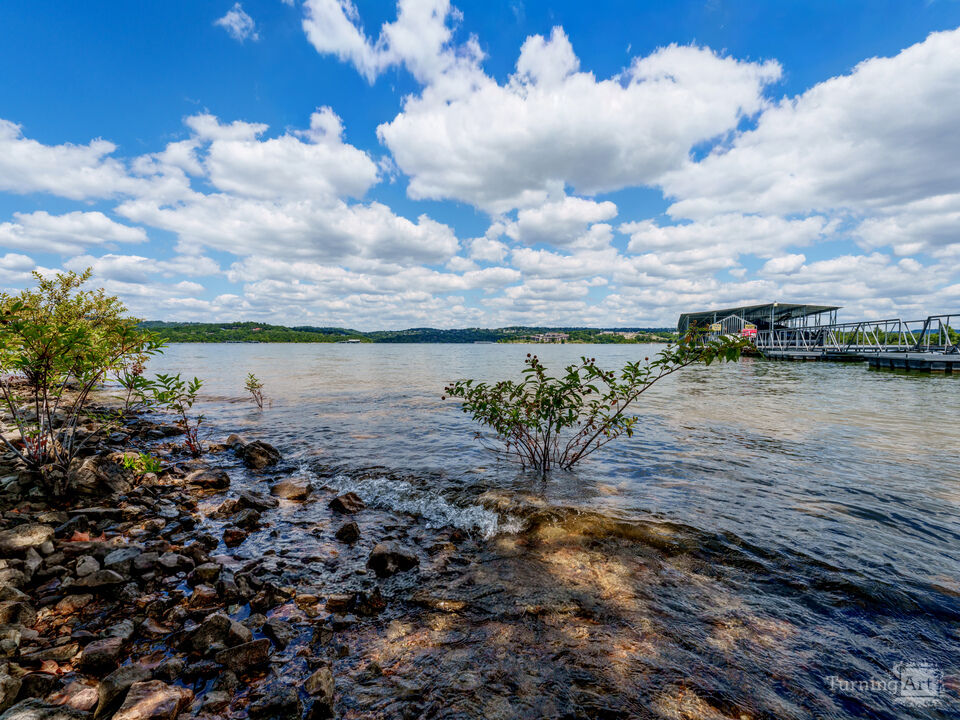Kimberling City Table Rock Dockside Shoreline