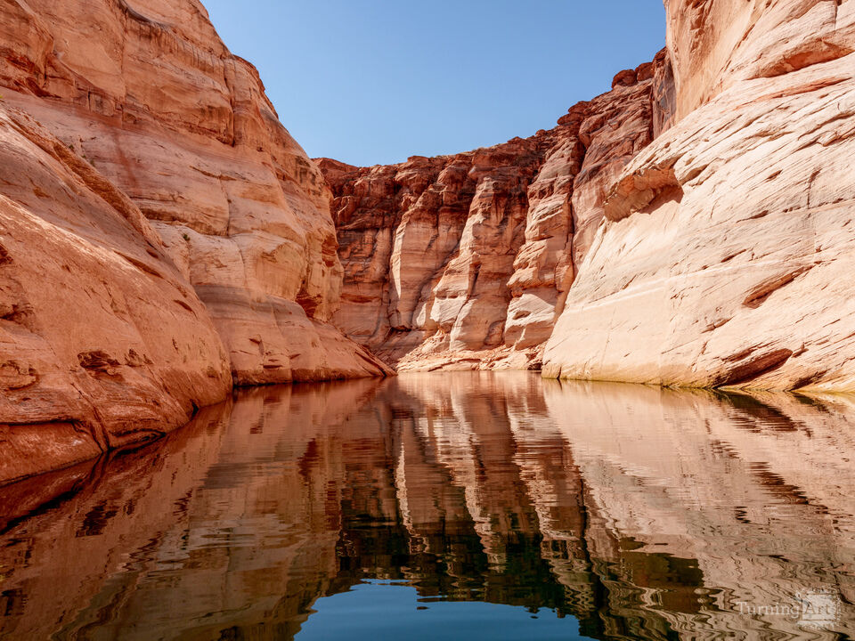 Antelope Canyon Mirrors Itself