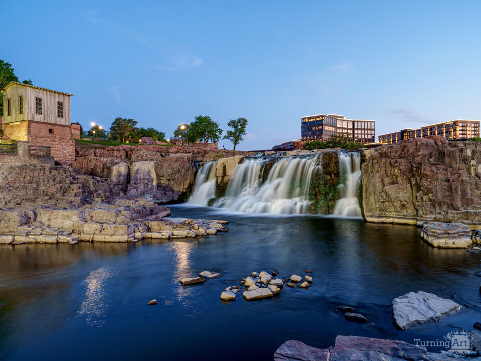 Sioux Falls Twilight Wateralls