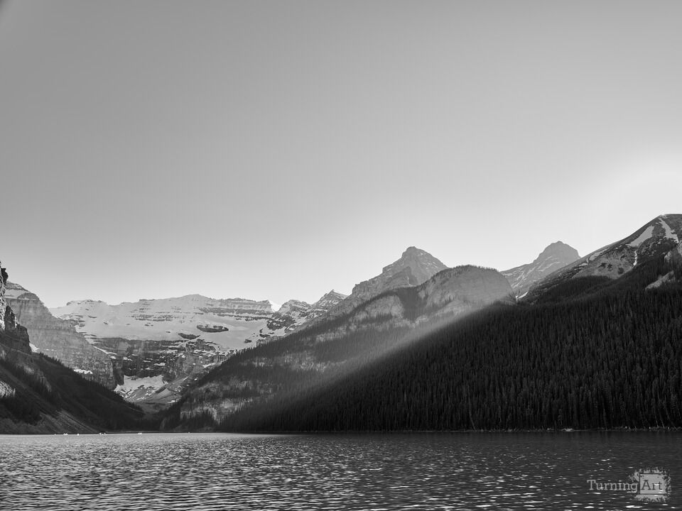 Late Afternoon Sun Rays Over the Mountains