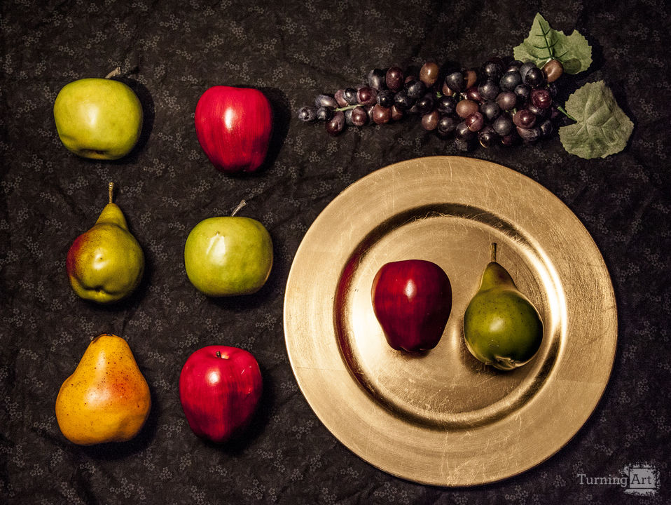 Plate of Fruit: Still life