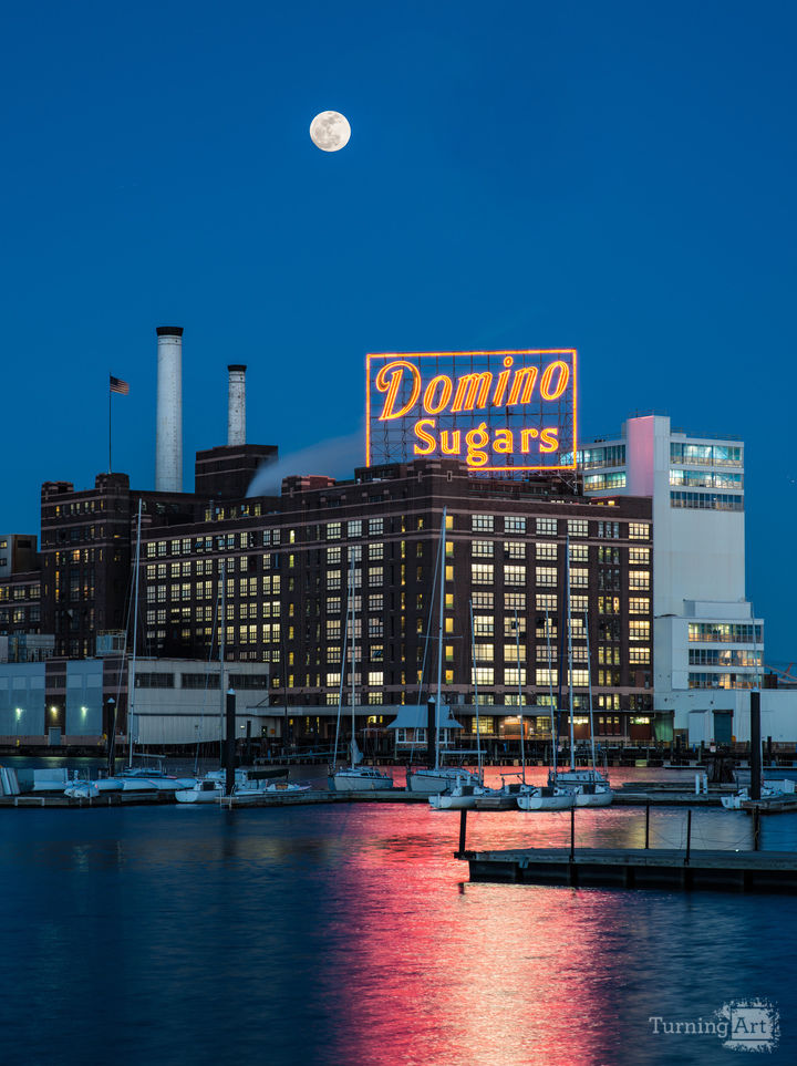 Domino sugars moonrise