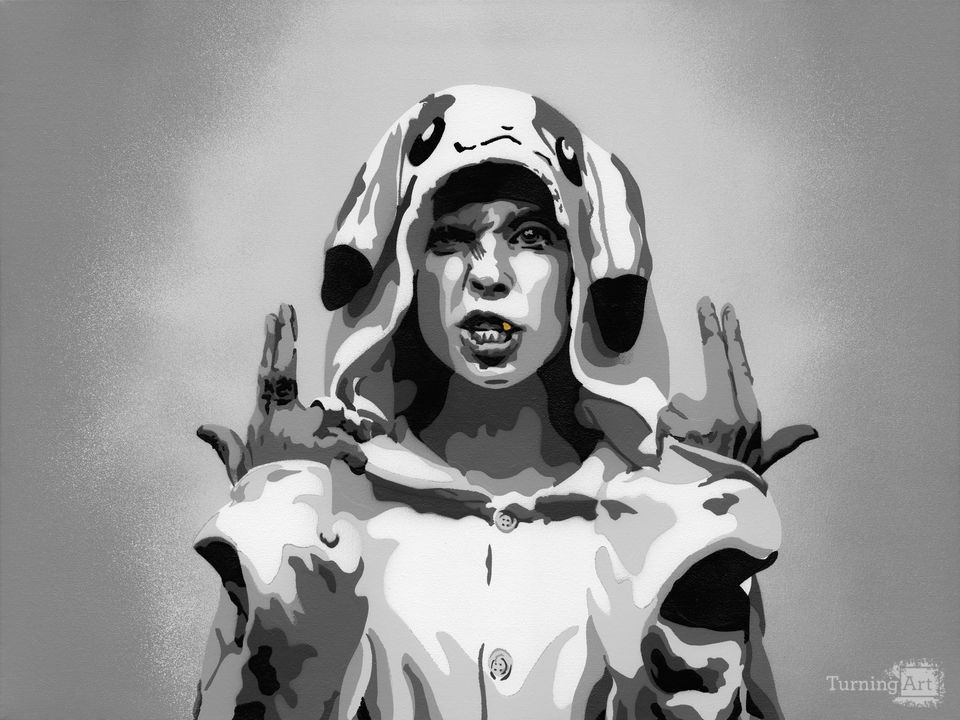 Yolandi