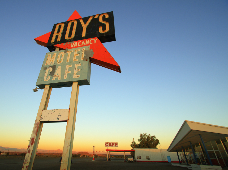 Roy's Cafe, Amboy, CA