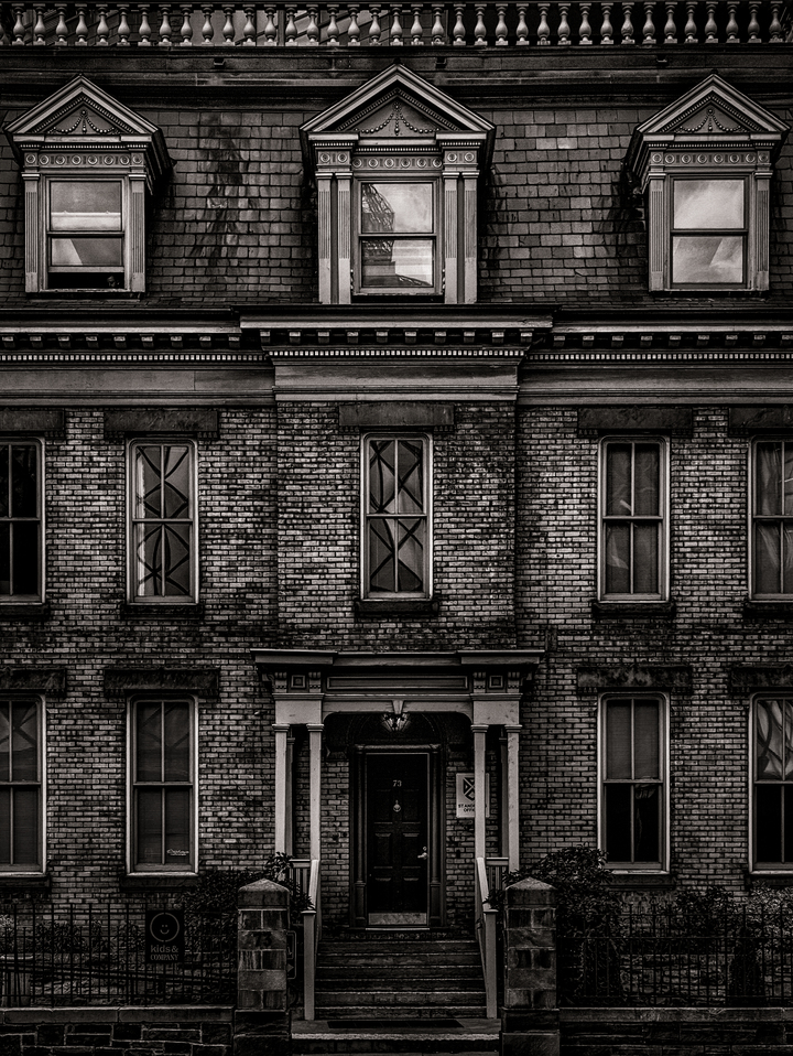 No 73 Simcoe St Toronto Canada