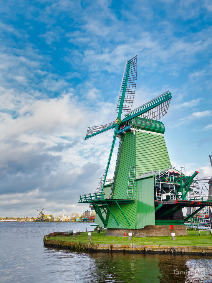 Sails Over the Zaan