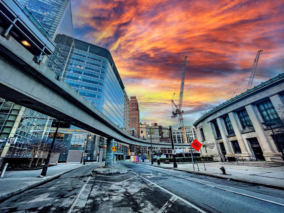 Detroit People Mover SKY IMG_6900