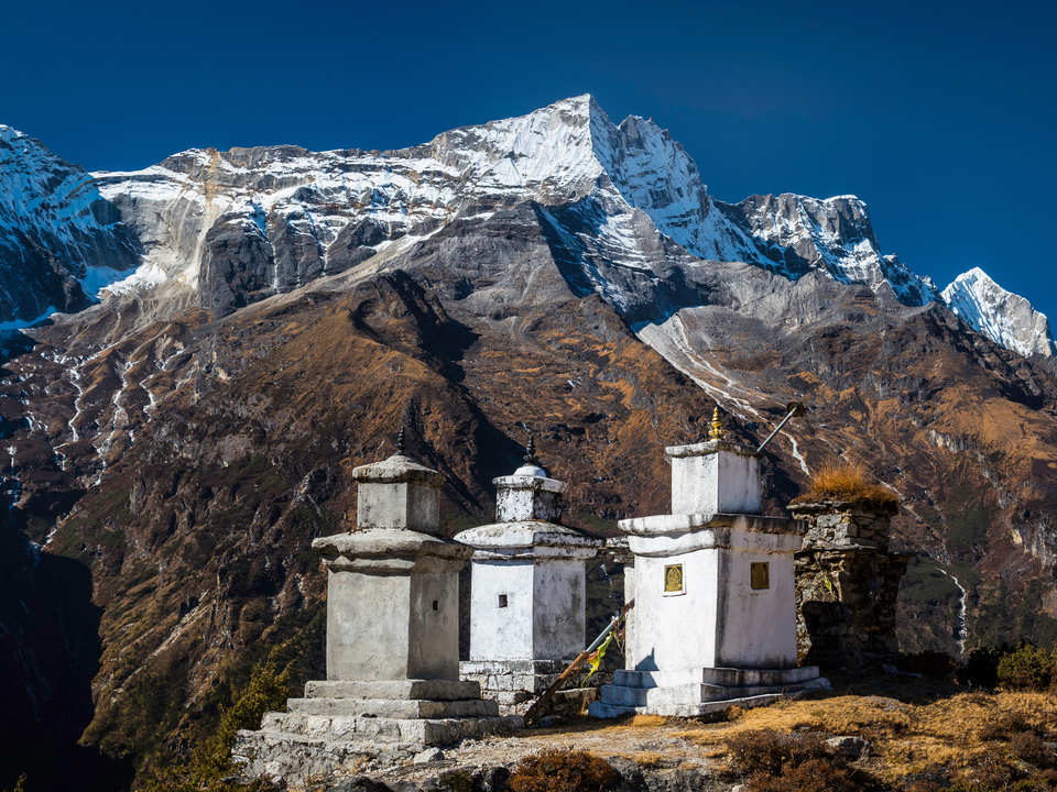 Kongde Ri over Namche Bazaar