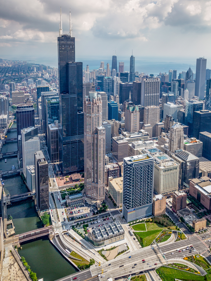 Chicago River and Willis Tower