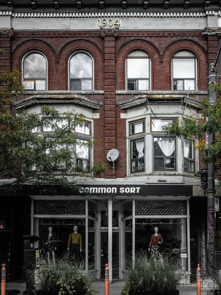 No 760 Queen St E 1 Color Version