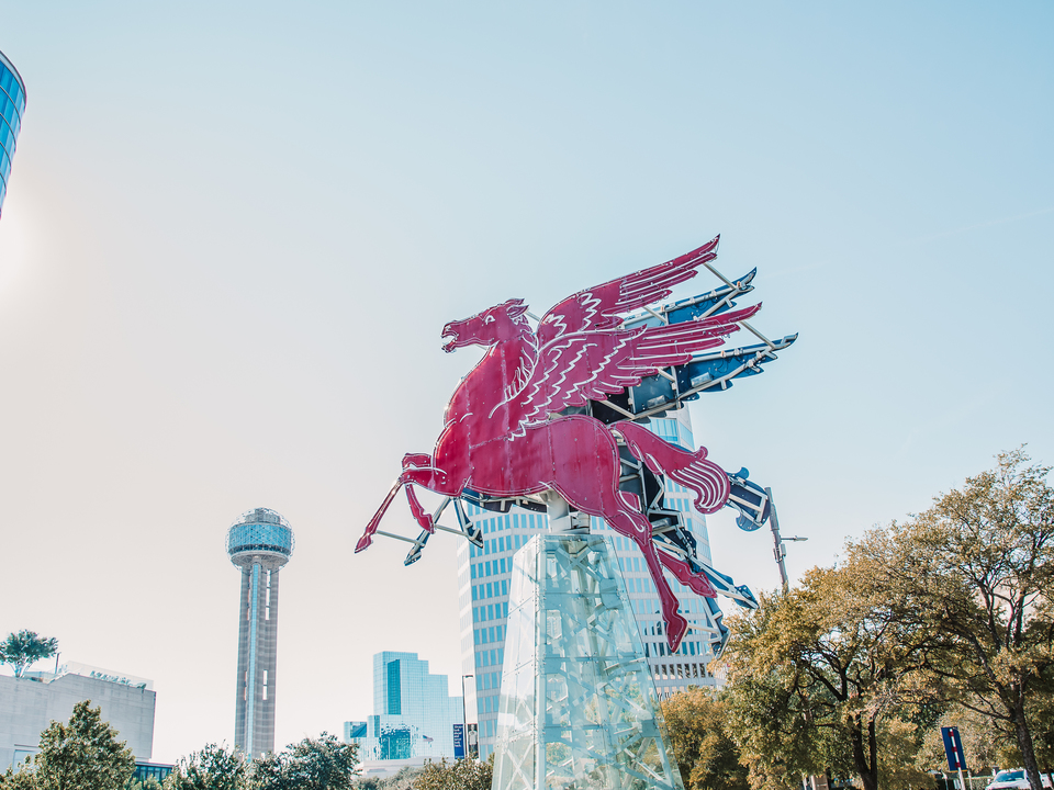 The Flying Red Horse - 3